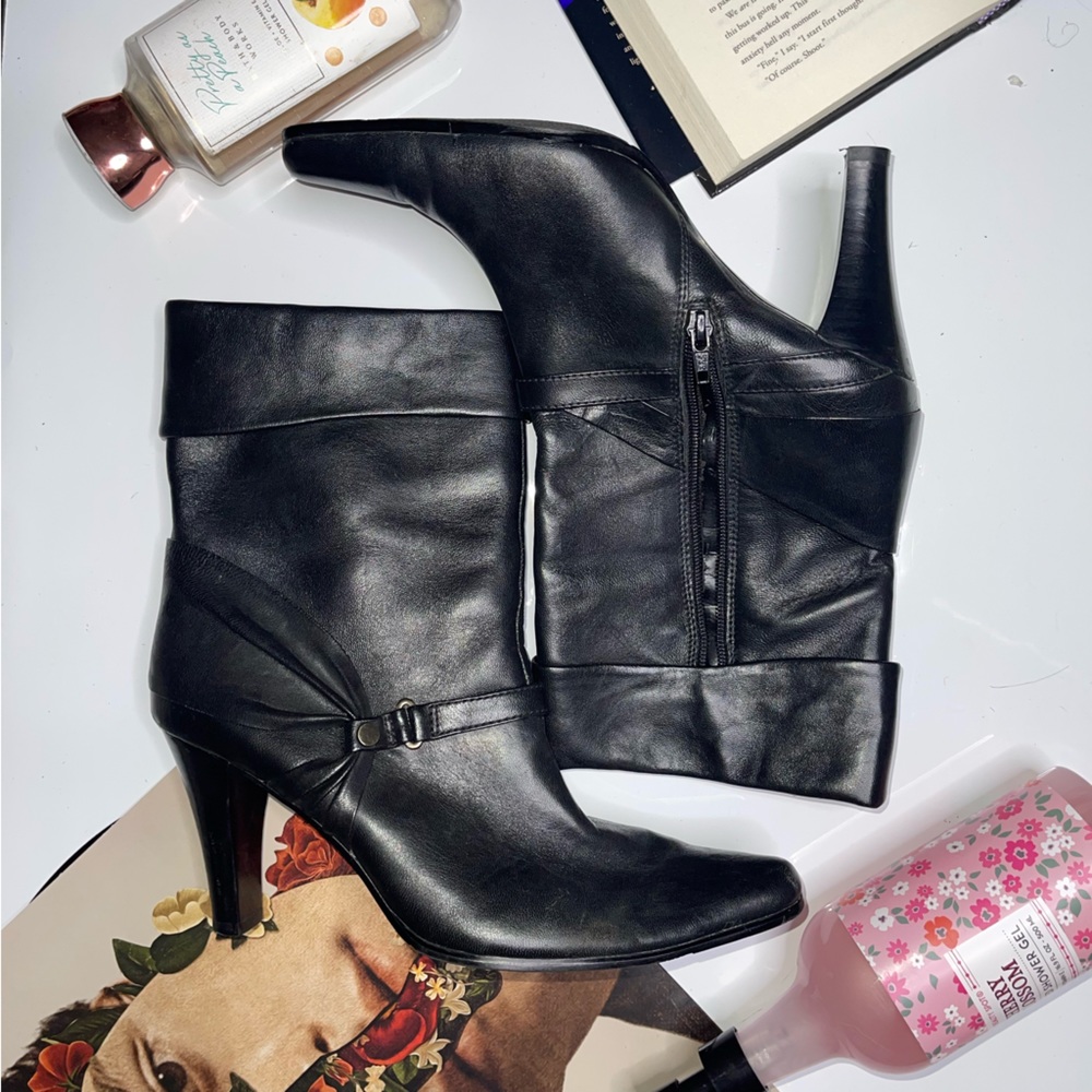 Worthington Black Leather Heeled Boots | Size 9